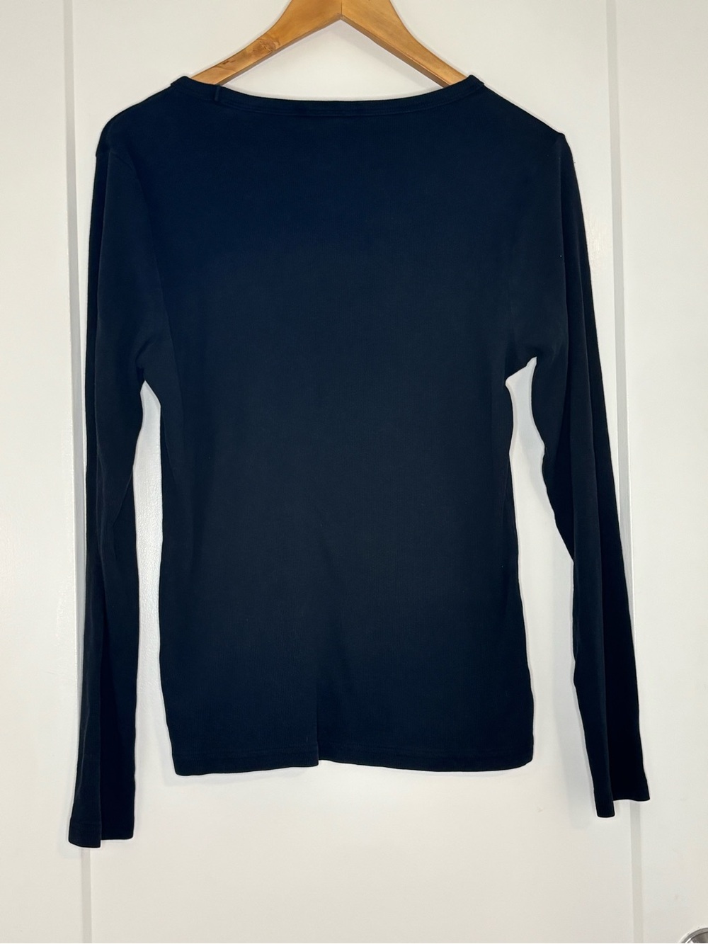 Banana Republic Ribbed Crewneck Top Cotton Preppy Minimalist Basic Goth Emo